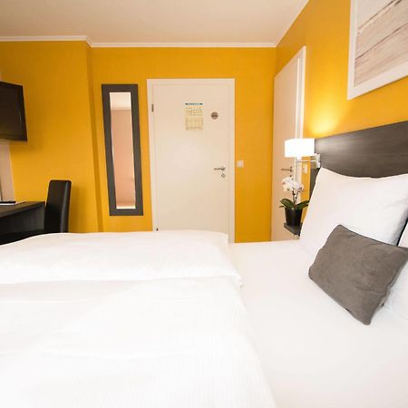 Bivius Hotel Restaurant Luxembourg 스트라센 외부 사진